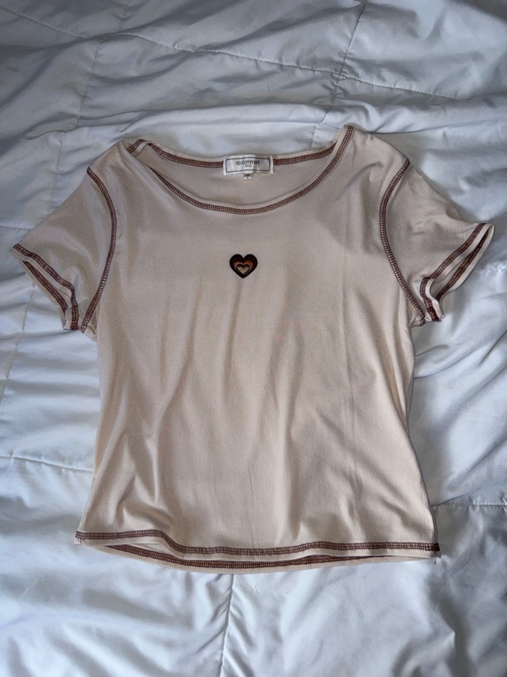 Cream Short Sleeve Tee with Brown Heart Stitch